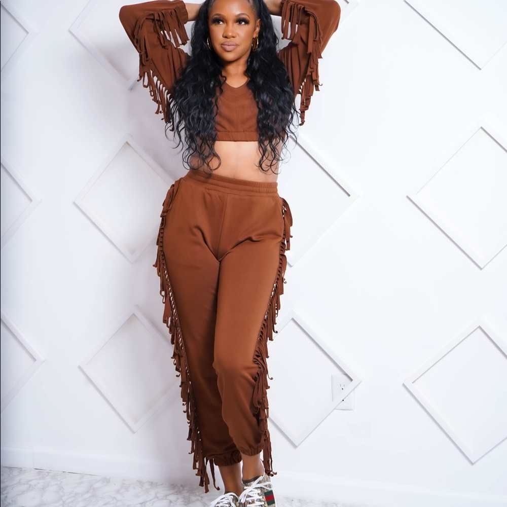 Fall Thru Fringe Jogger Set